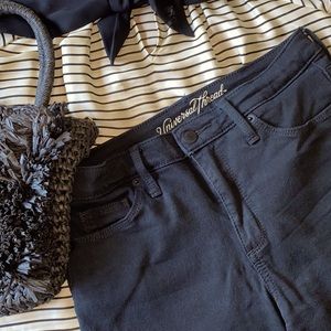 Universal Thread Black High Rise Skinny Jeans